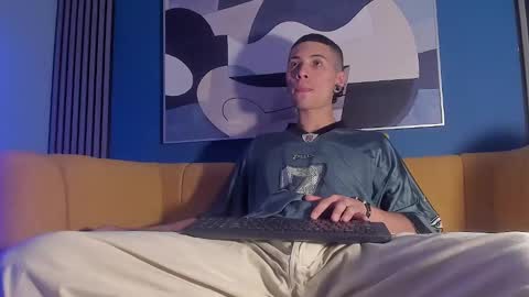 Snapshot of jefer_rick chatting on March 3, 2025, 1:10 am Jeff online show from March 3, 2025, 1:10 am