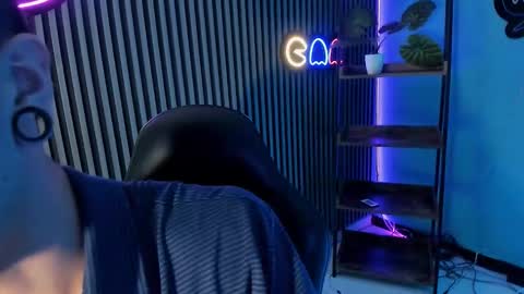 Snapshot of jefer_rick chatting on October 21, 2025, 12:39 pm Jeff online show from October 21, 2025, 12:39 pm