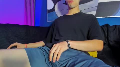 Snapshot of jefer_rick chatting on November 5, 2025, 12:05 pm Jeff online show from November 5, 2025, 12:05 pm