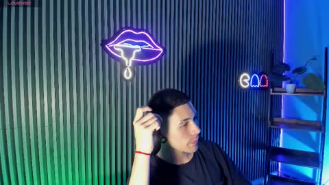 Snapshot of jefer_rick chatting on November 14, 2025, 12:04 pm Jeff online show from November 14, 2025, 12:04 pm