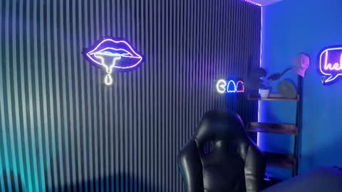 Snapshot of jefer_rick chatting on January 17, 2026, 12:32 pm Jeff online show from January 17, 2026, 12:32 pm