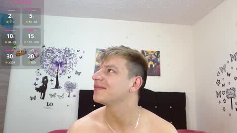 Snapshot of jeff_and_jade chatting on December 19, 2024, 11:18 am jeff and jade online show from December 19, 2024, 11:18 am