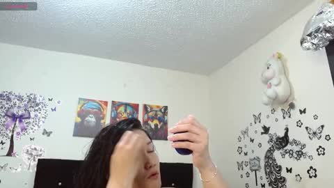 Snapshot of jeff_and_jade chatting on January 18, 2025, 11:21 am jeff and jade online show from January 18, 2025, 11:21 am