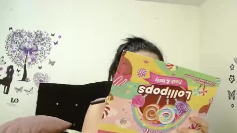 Snapshot of jeff_and_jade chatting on October 1, 2025, 11:27 am jeff and jade online show from October 1, 2025, 11:27 am