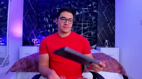 Jeff online show from December 4, 2025, 8:17 pm