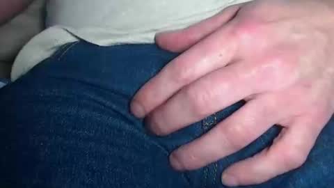 jeffersonel online show from February 16, 2026, 5:14 am