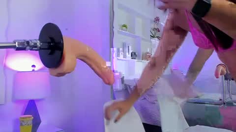 Jehn online show from April 9, 2026, 2:44 pm