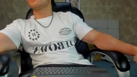 jeicob gagnon online show from September 14, 2025, 12:32 am