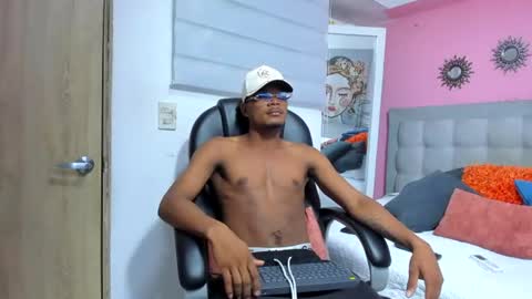 jeikon_black19 online show from July 12, 2026, 7:38 pm