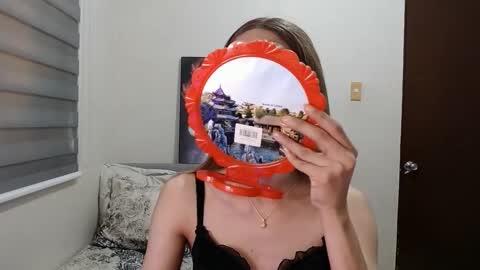 Lexie online show from February 18, 2025, 2:27 am