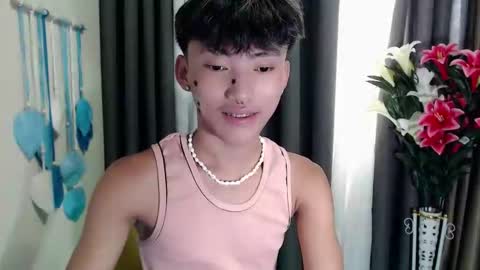 jemart_urnaughtboy online show from April 8, 2026, 5:07 am