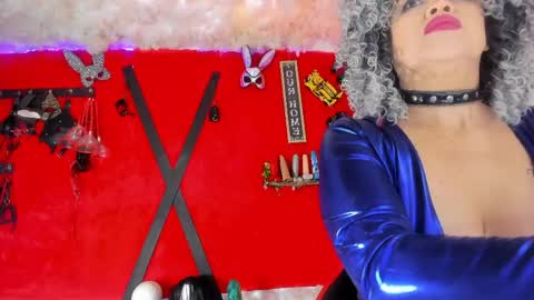 jena_derbo online show from April 8, 2026, 10:37 am