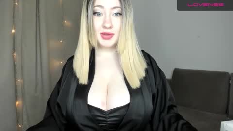 Jena online show from February 4, 2025, 5:01 pm