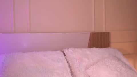 Isabella online show from October 3, 2025, 1:24 am