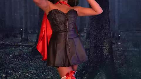 Isabella online show from October 19, 2025, 3:18 am