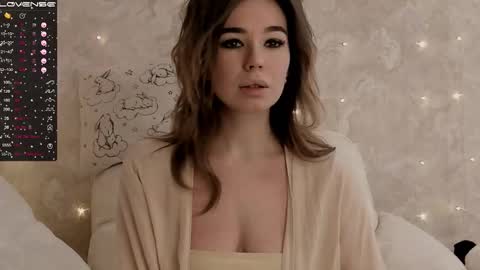 EvaSileZ online show from March 13, 2026, 9:38 am