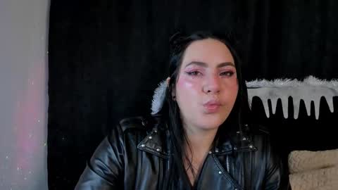 jeniferpowell_nm online show from November 29, 2025, 7:06 pm