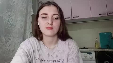 Jeniffer online show from January 6, 2026, 7:28 pm