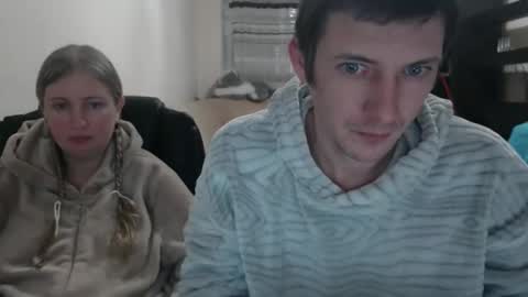 JenisAndPeter online show from February 21, 2025, 7:54 pm