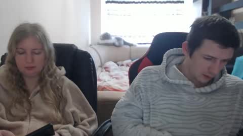 JenisAndPeter online show from February 22, 2025, 7:23 am