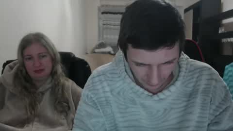 JenisAndPeter online show from February 24, 2025, 8:25 pm