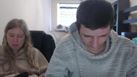 JenisAndPeter online show from February 25, 2025, 7:09 am