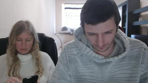 JenisAndPeter online show from February 27, 2025, 10:15 am