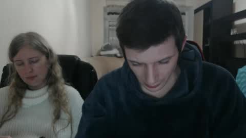 JenisAndPeter online show from February 28, 2025, 6:31 pm