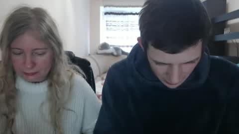 JenisAndPeter online show from March 1, 2025, 7:19 am