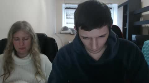 JenisAndPeter online show from March 1, 2025, 1:51 pm