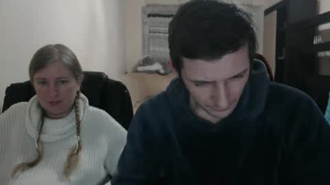 JenisAndPeter online show from March 3, 2025, 7:28 pm