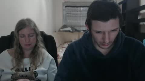 JenisAndPeter online show from March 9, 2025, 7:05 pm