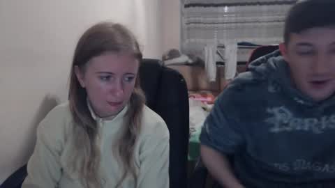 JenisAndPeter online show from November 7, 2025, 7:47 pm