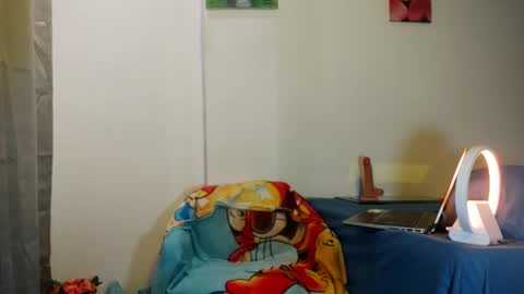  Isabella  online show from December 23, 2025, 6:44 am