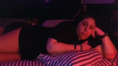  Dragon Queen. Be my Dragon --  and  online show from October 17, 2025, 11:02 am