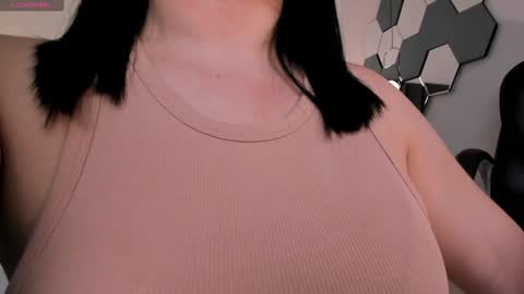 Jenna Olson  online show from February 1, 2025, 6:19 pm