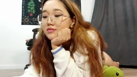 Snapshot of jennatyan chatting on October 11, 2025, 2:26 pm JENNA online show from October 11, 2025, 2:26 pm