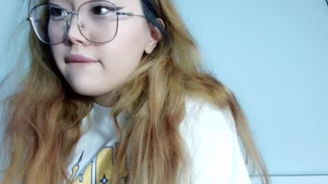 JENNA online show from November 19, 2025, 12:38 pm