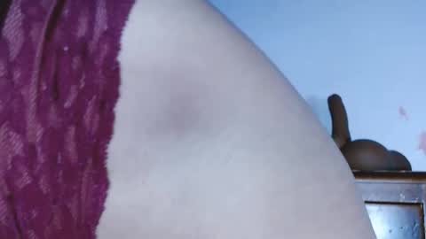 jenner_lena online show from April 4, 2026, 6:44 am