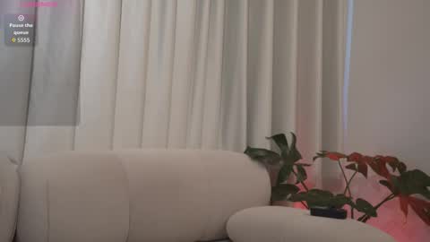  jenn  online show from October 23, 2025, 11:20 am