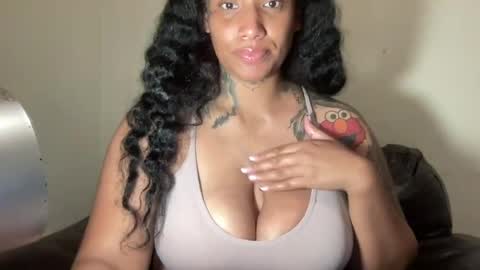 Snapshot of jenni_cash chatting on July 12, 2026, 7:32 am Mistress Jenni online show from July 12, 2026, 7:32 am