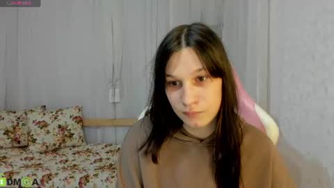 Jeni online show from August 5, 2026, 5:27 pm