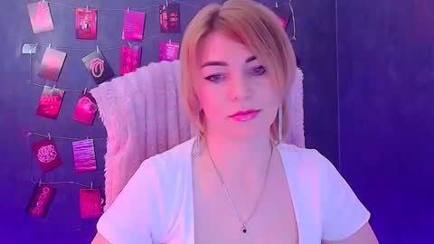Snapshot of jennifer_cuttie chatting on March 22, 2026, 12:41 pm Jennifer online show from March 22, 2026, 12:41 pm