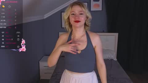 jennifer_mathis online show from October 19, 2025, 3:01 pm