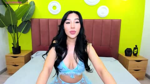 Jennifer online show from October 14, 2025, 1:28 am