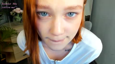 Snapshot of jennifer_shy_ chatting on March 5, 2025, 1:39 pm Jennifer online show from March 5, 2025, 1:39 pm