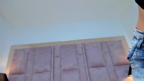 U can call me Angel online show from September 28, 2025, 1:55 am