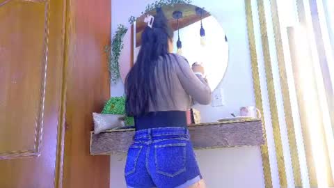 Jennifer vega  online show from June 27, 2026, 9:20 pm