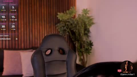     online show from October 21, 2025, 12:06 pm