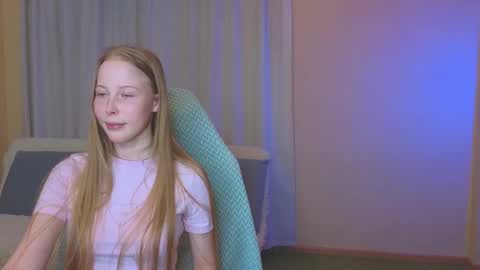 Snapshot of jenny_angelok chatting on January 20, 2025, 1:53 pm Next broadcast on December 05 subject to change online show from January 20, 2025, 1:53 pm